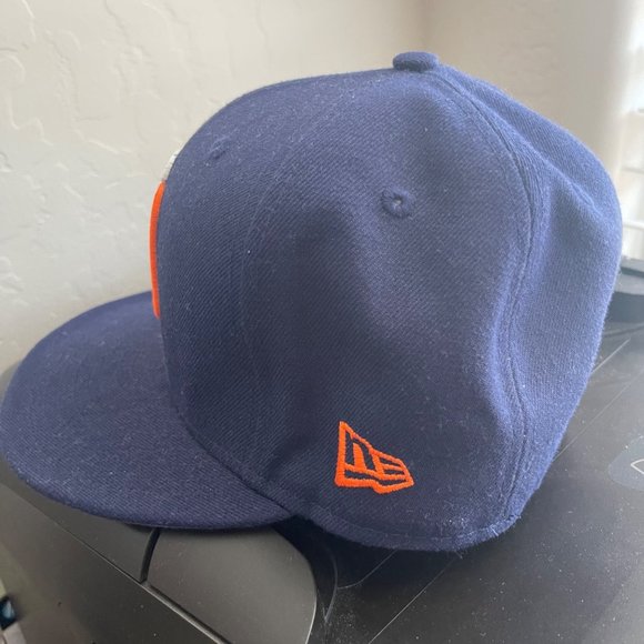 San Diego Padres 1969 New Era Fitted 6 7/8th Baseball Cap Cooperstown Edition - Picture 2 of 7